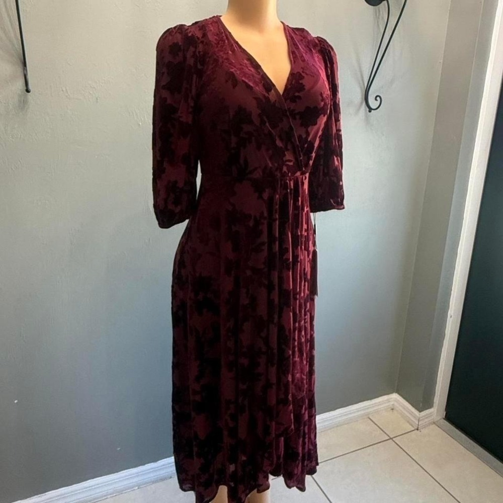 Calvin Klein Burgundy velvet midi dress with lace detailing and wrap style - Picture 2 of 5